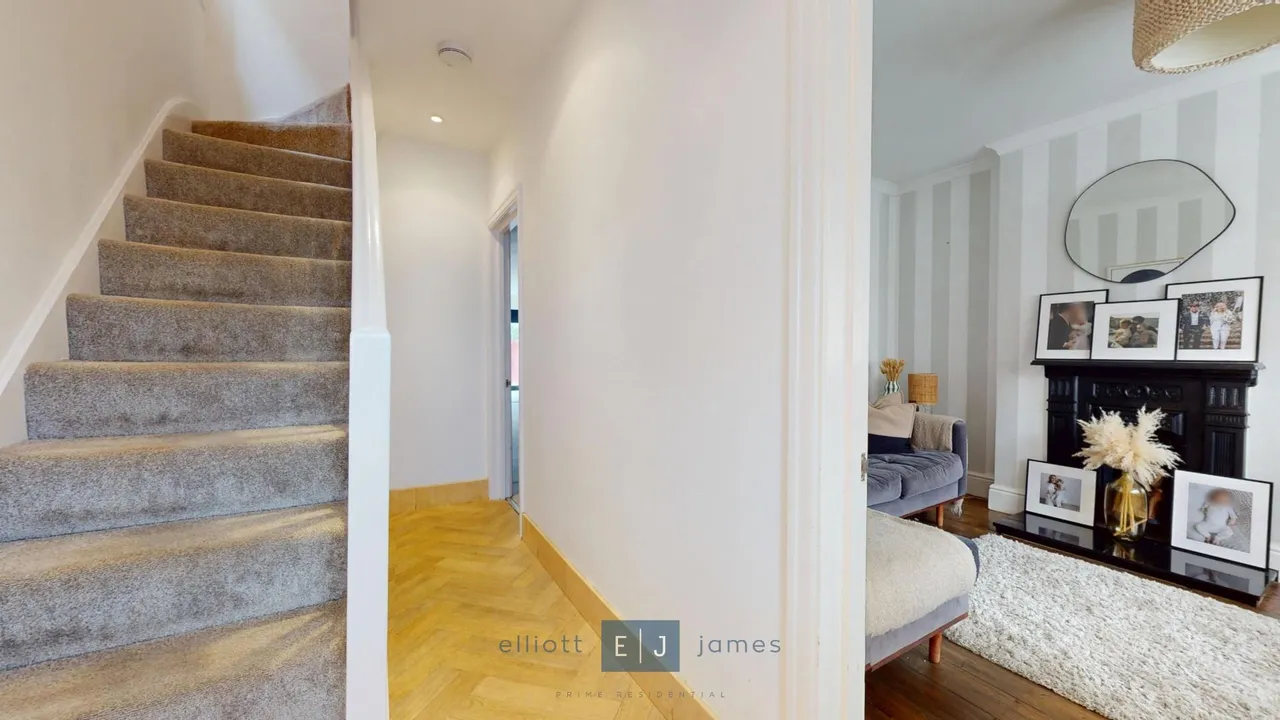 Meadow Road, Loughton, photo 4