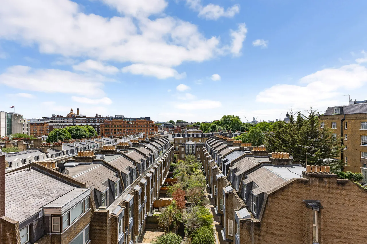 South Lodge, Knightsbridge, W7, photo 2