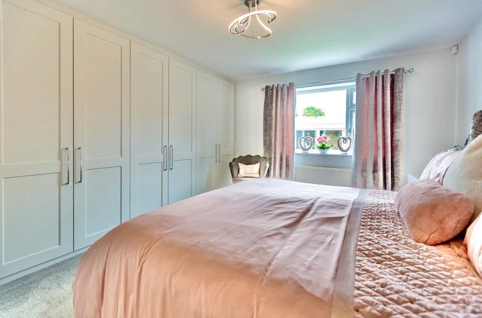 Upperwood Road, Darfield, Barnsley, S73, photo 11