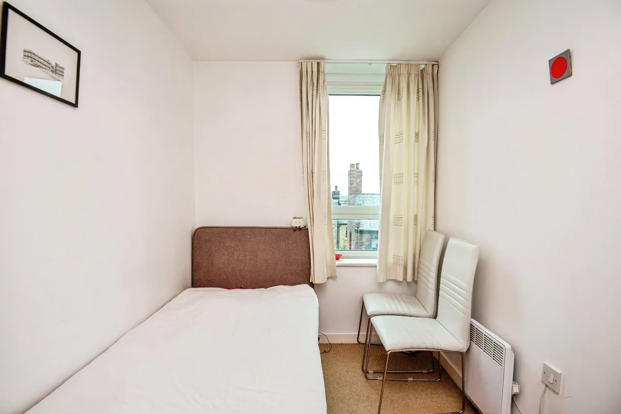 Penistone Road, Sheffield, S6, photo 11