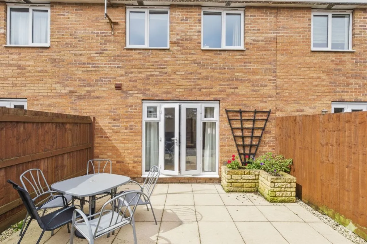 Fontwell Park Drive, Cawthorpe, PE10, photo 23