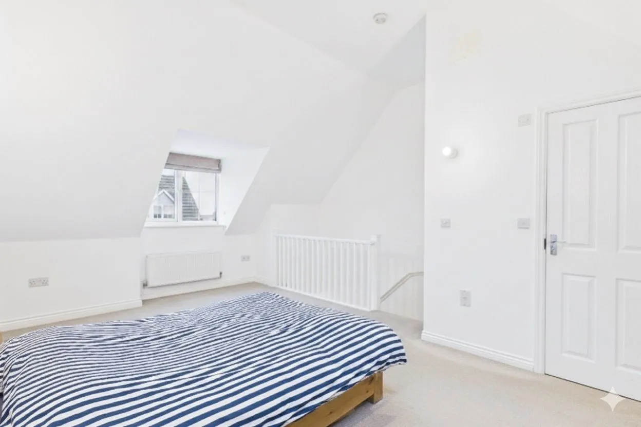 Fontwell Park Drive, Cawthorpe, PE10, photo 19