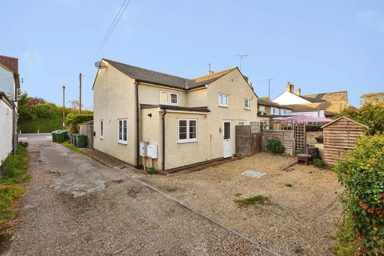 2 bed house for sale, High Street, Harston, CB22