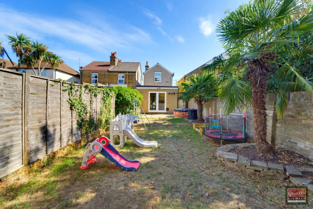 Adelaide Road, Ashford, photo 13