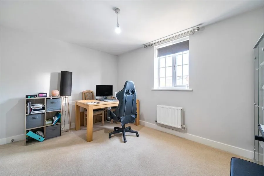 Cotts Field, Haddenham, HP17, photo 14