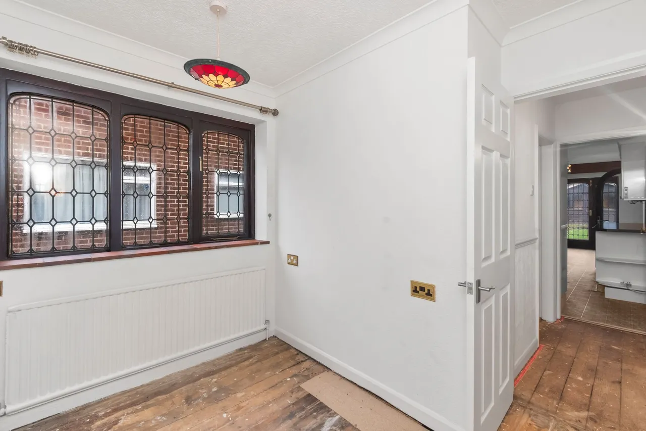 Meadow Lane, Fearnhead, Warrington, Warrington, WA2 0PN, photo 18
