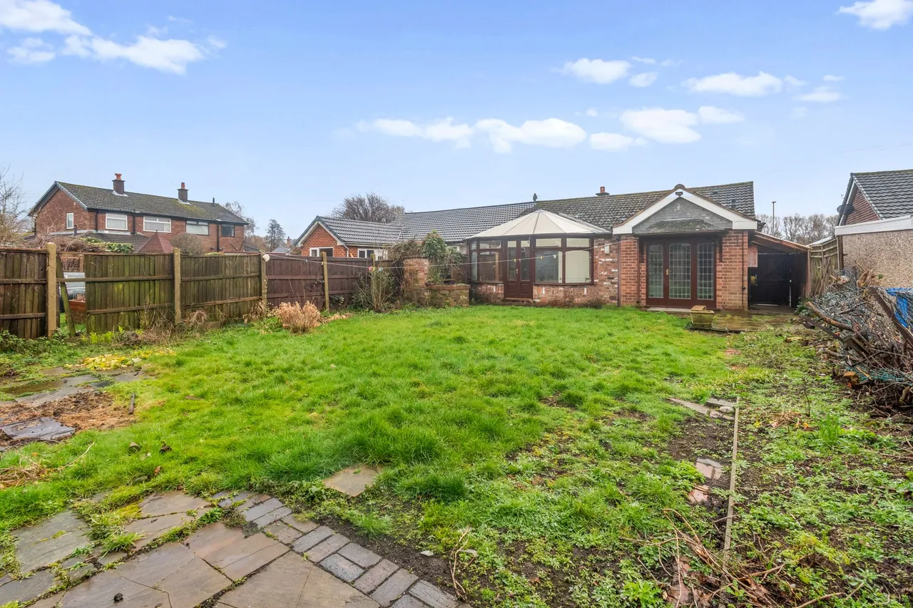 Meadow Lane, Fearnhead, Warrington, Warrington, WA2 0PN, photo 23