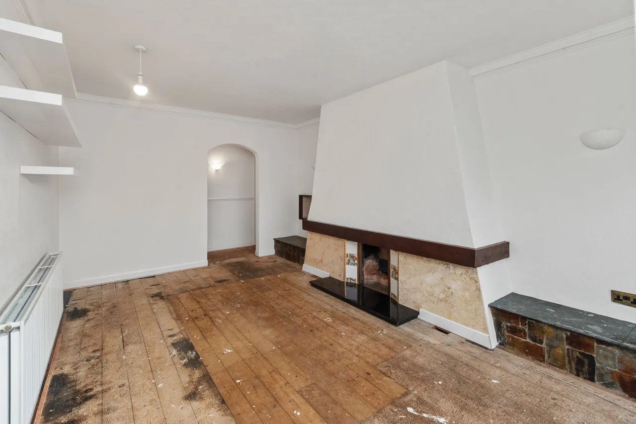 Meadow Lane, Fearnhead, Warrington, Warrington, WA2 0PN, photo 11