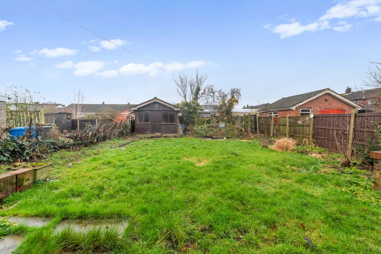 Meadow Lane, Fearnhead, Warrington, Warrington, WA2 0PN, photo 7