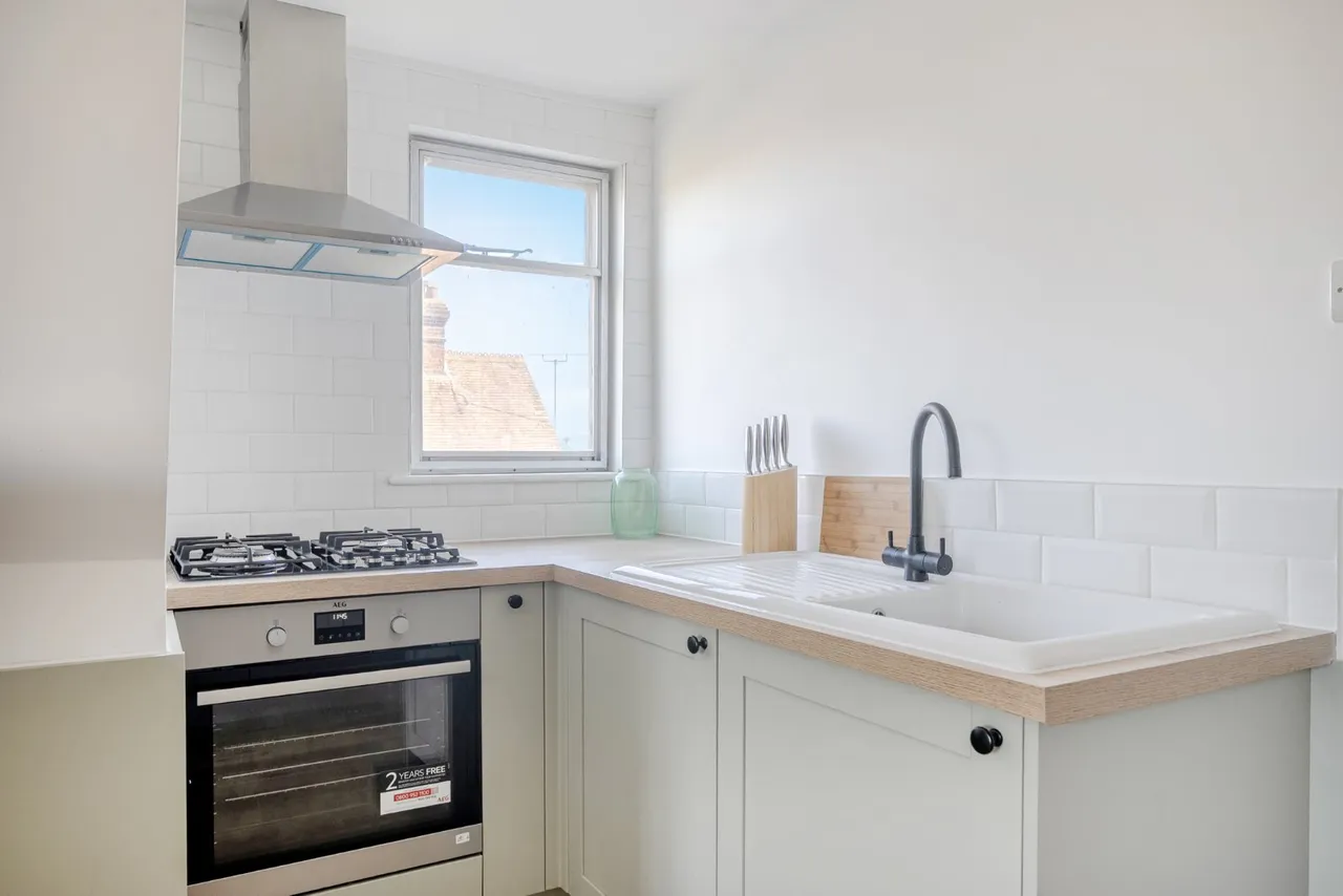 Dartford Road, Sevenoaks, Kent, TN13 3TQ, photo 5