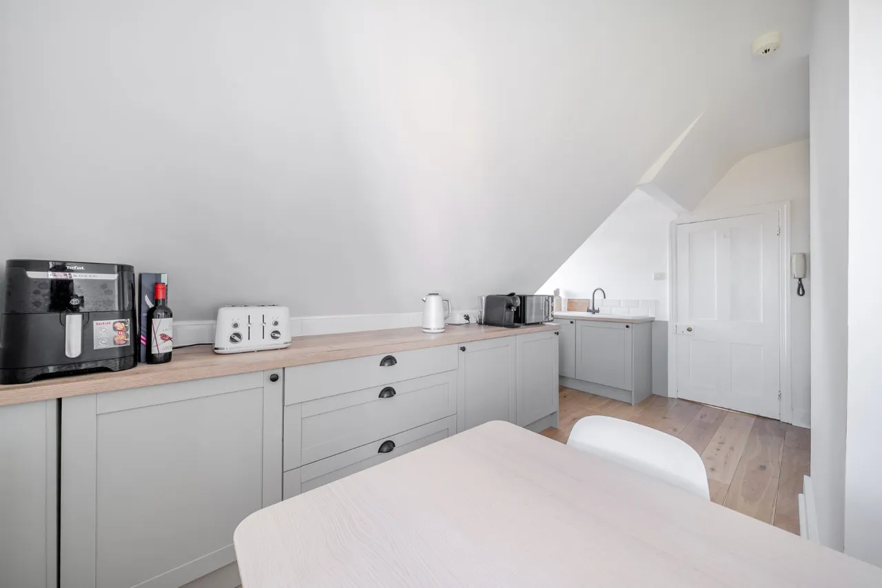 Dartford Road, Sevenoaks, Kent, TN13 3TQ, photo 4