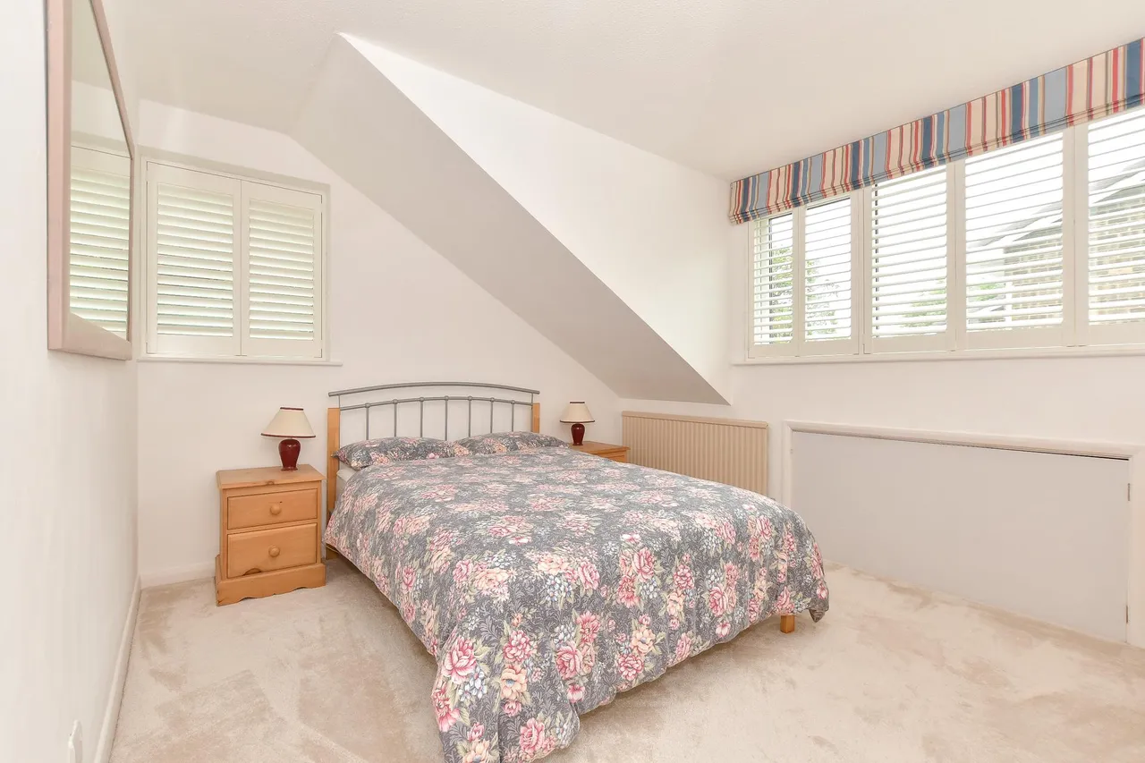 Alverstone Garden Village, PO36, photo 13