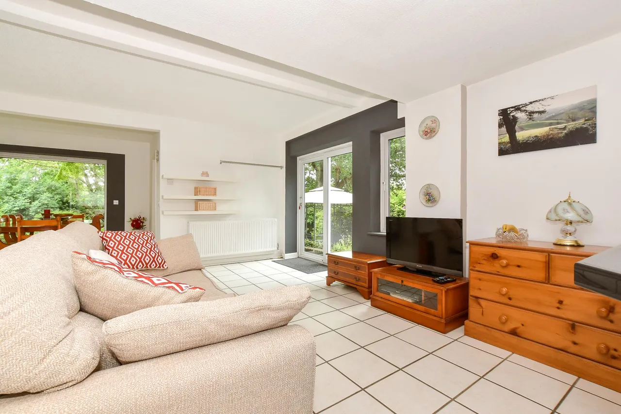 Alverstone Garden Village, PO36, photo 4