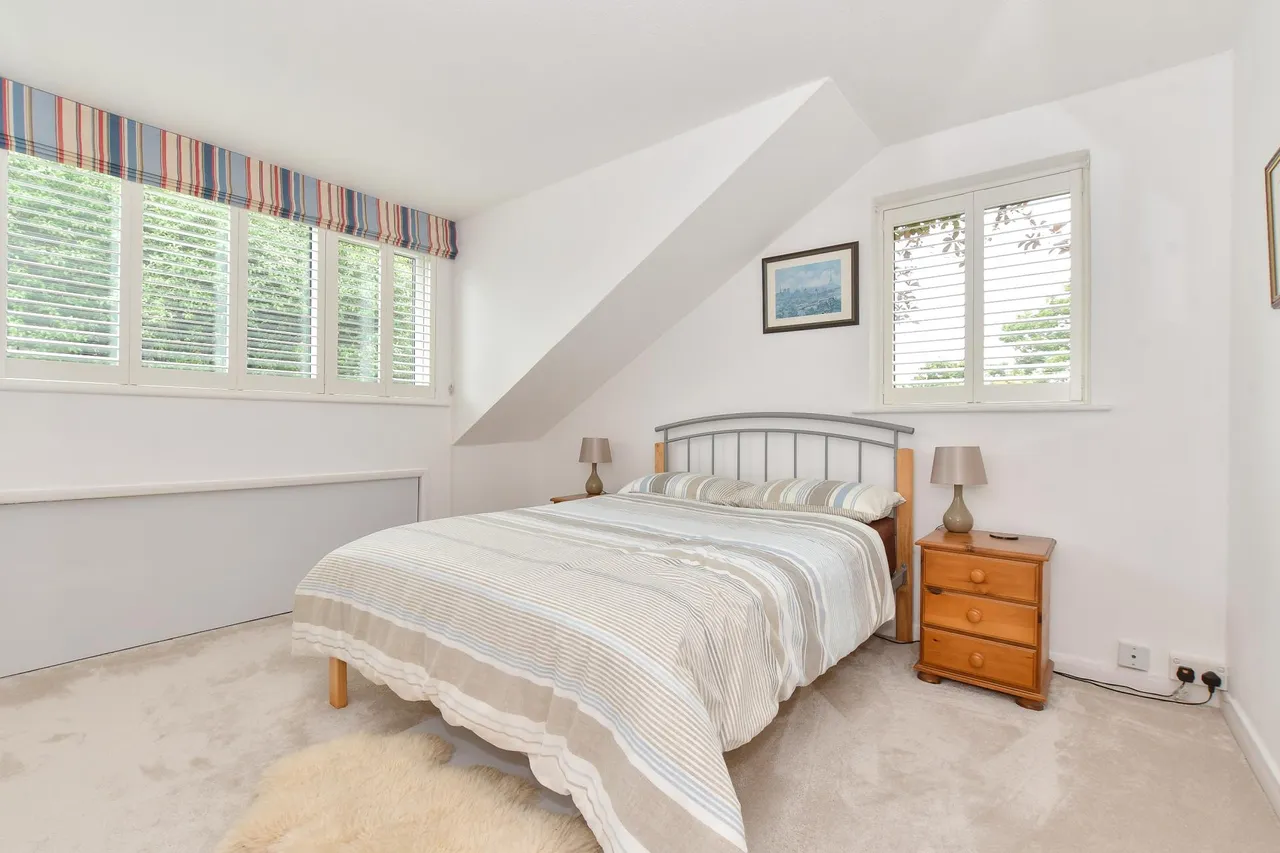 Alverstone Garden Village, PO36, photo 11
