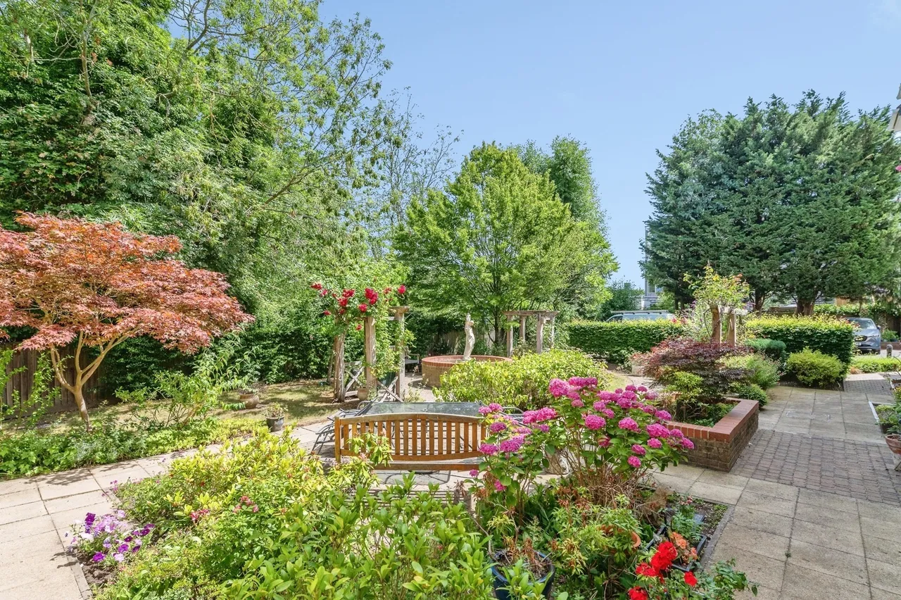 Stock Road, Billericay, Essex, CM12, photo 4