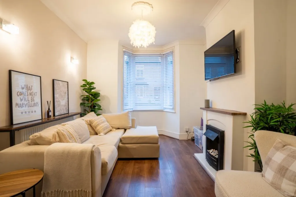 Coombe Road, Gravesend, DA12, photo 2
