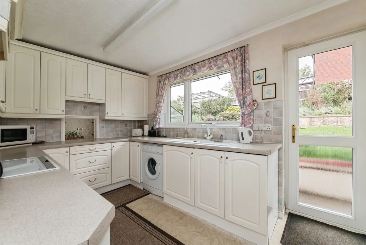 Parkland Drive, Exeter, EX2, photo 10