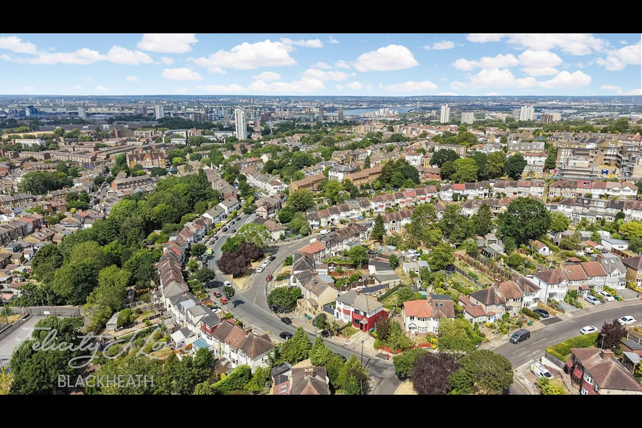 Ankerdine Crescent, Shooters Hill, photo 32