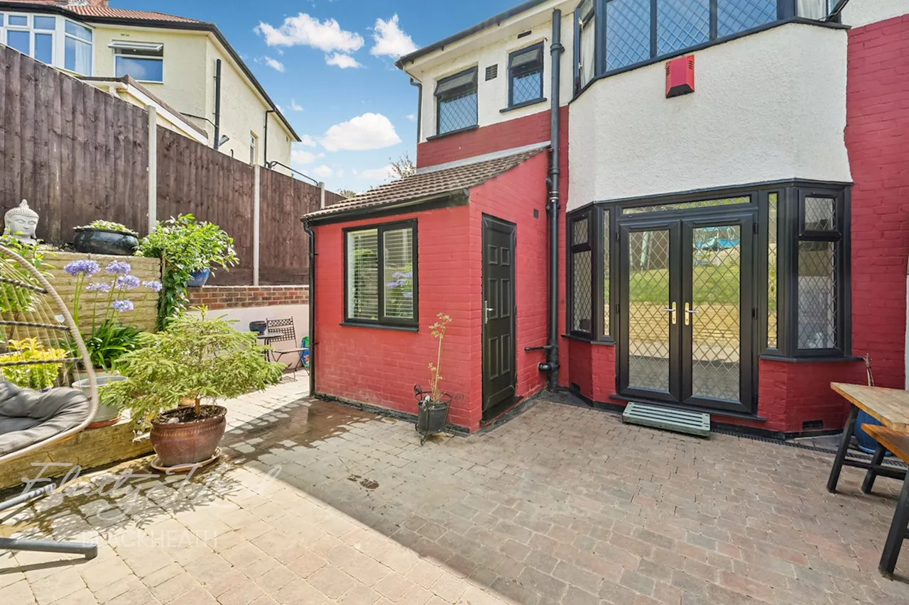Ankerdine Crescent, Shooters Hill, photo 33