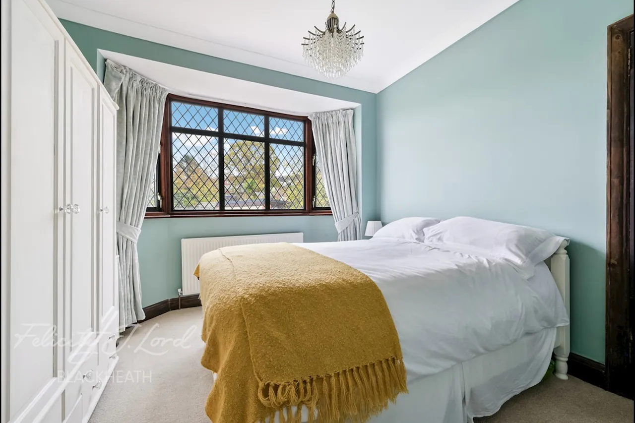 Ankerdine Crescent, Shooters Hill, photo 11
