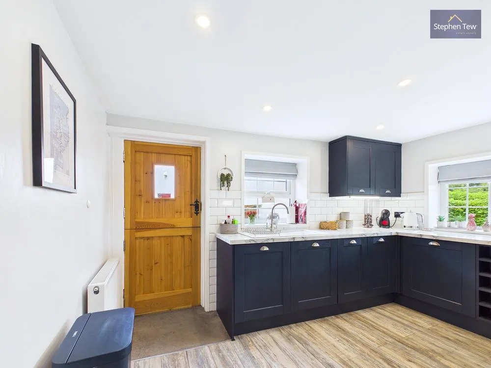 The Village, Singleton, FY6, photo 9