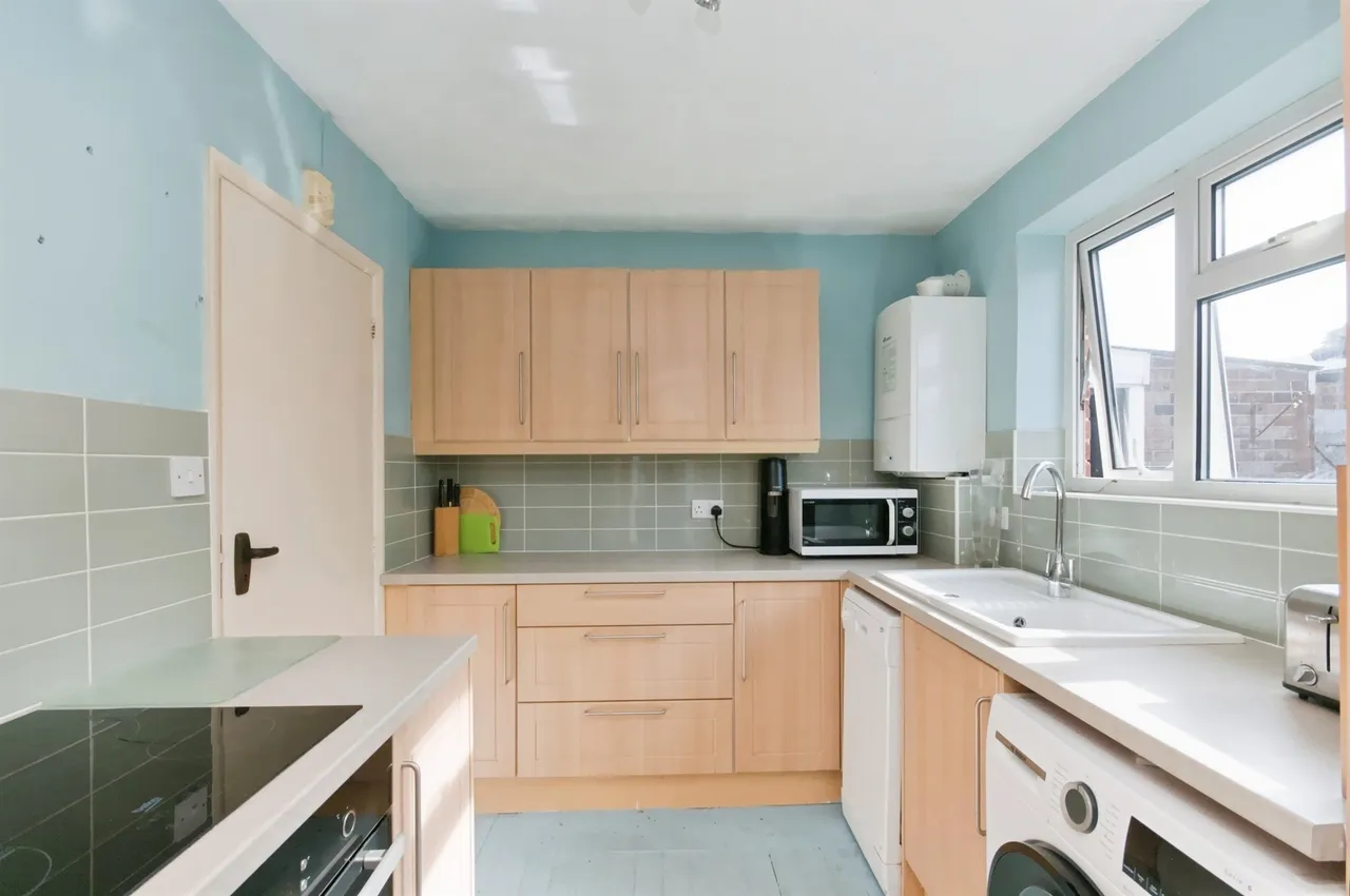 Brightling Road, Polegate, BN26, photo 6