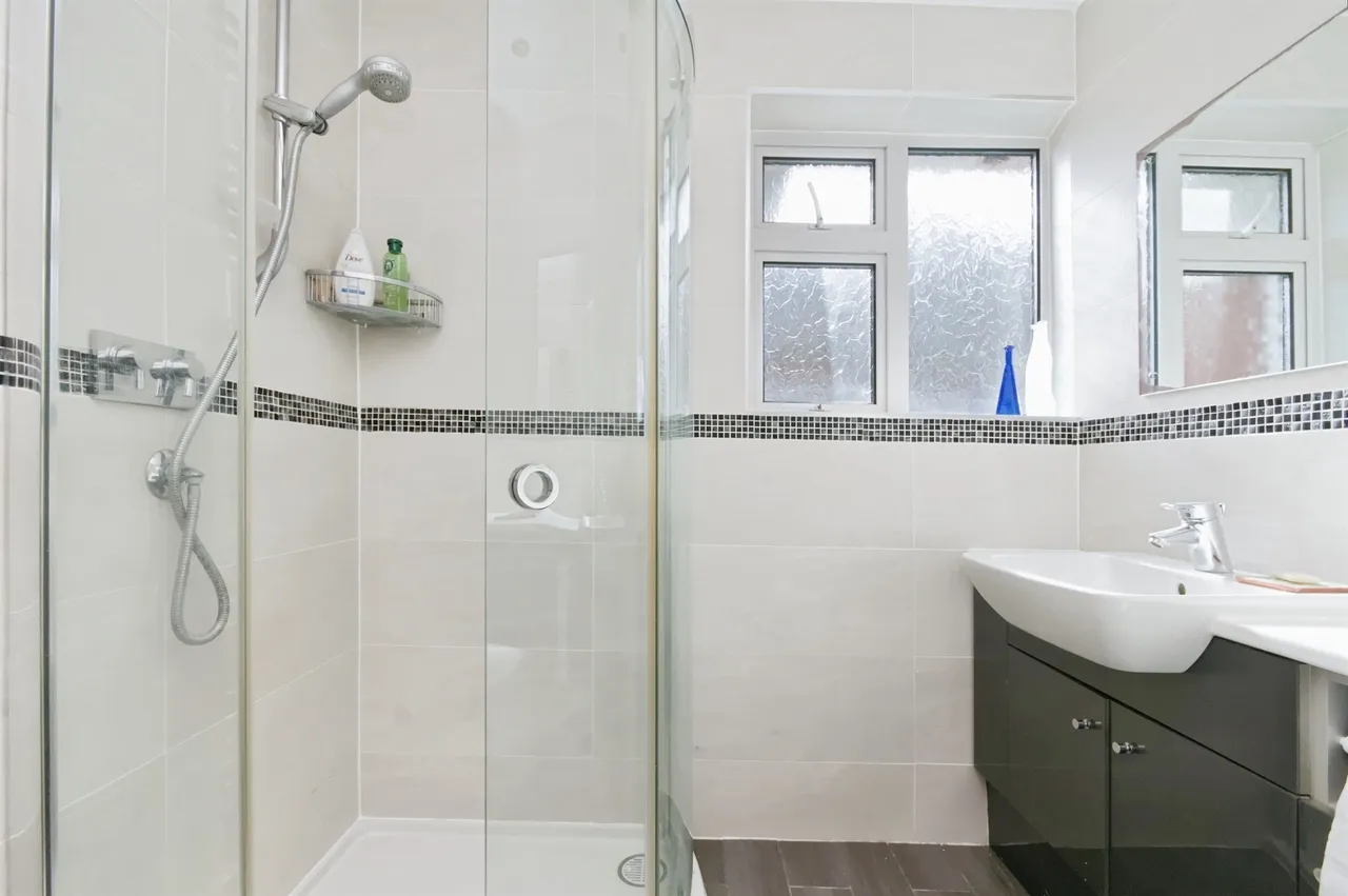 Brightling Road, Polegate, BN26, photo 13