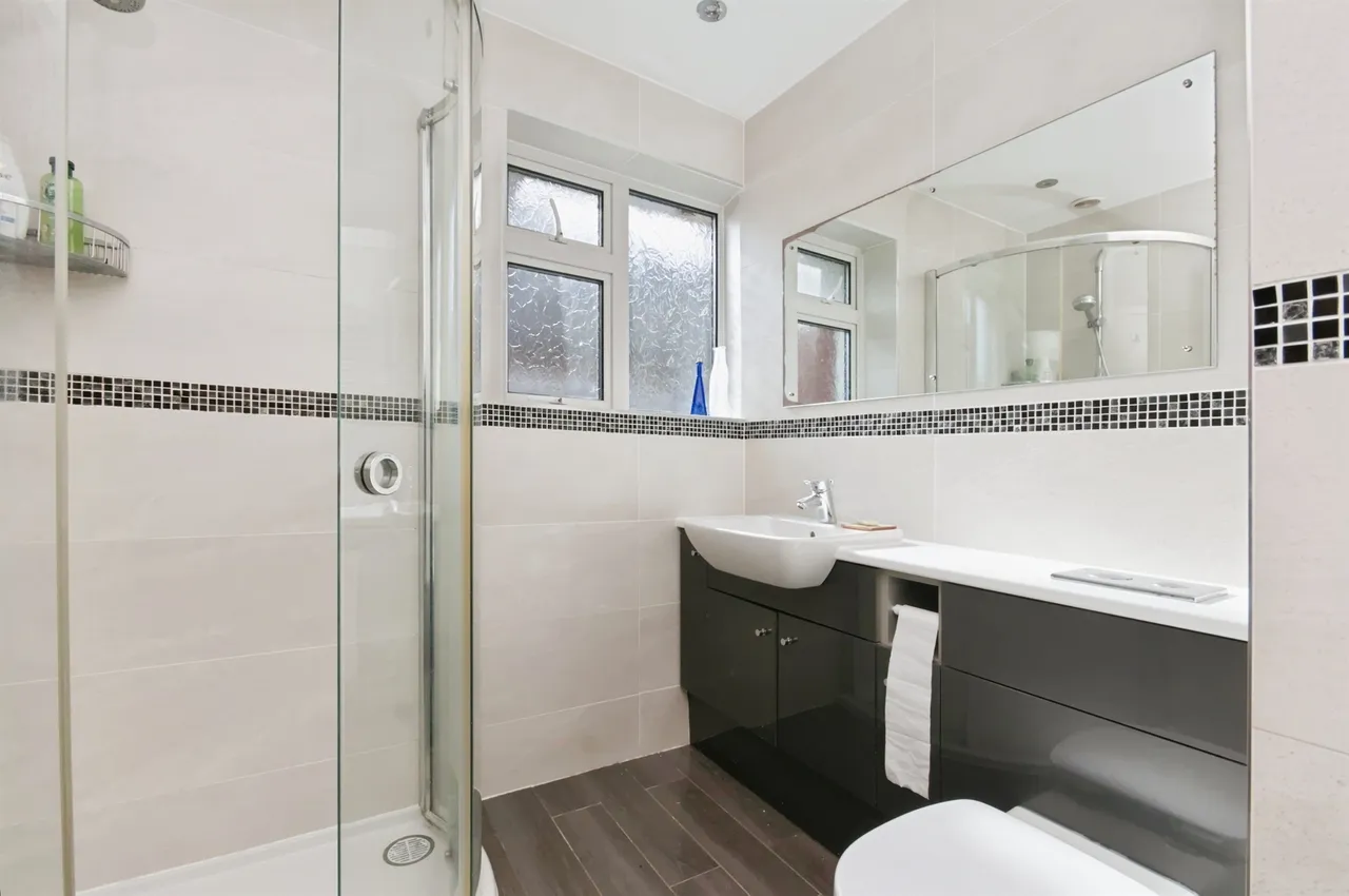 Brightling Road, Polegate, BN26, photo 12