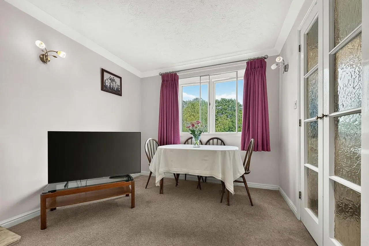 290 Park Road, Timperley, Cheshire WA15 6UB, photo 8