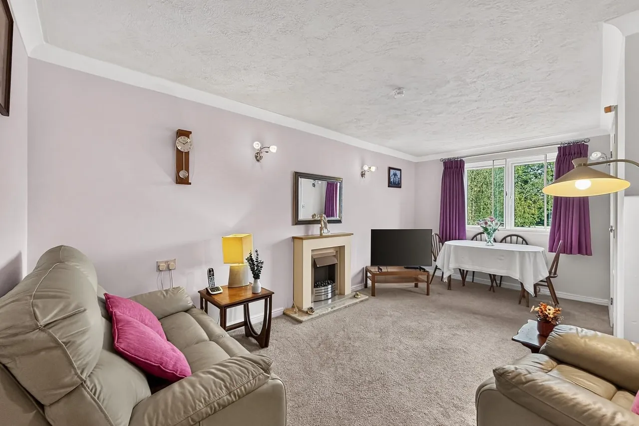 290 Park Road, Timperley, Cheshire WA15 6UB, photo 7