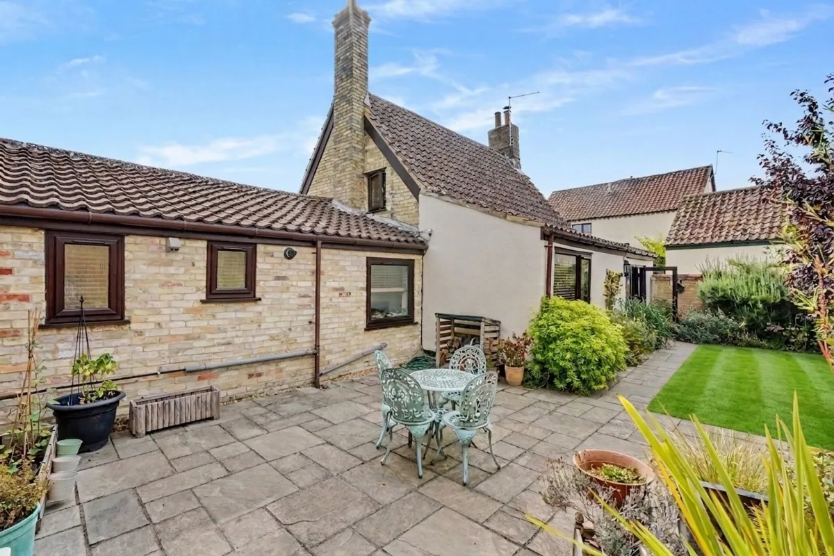 Newnham Lane, Burwell, CB25, photo 4