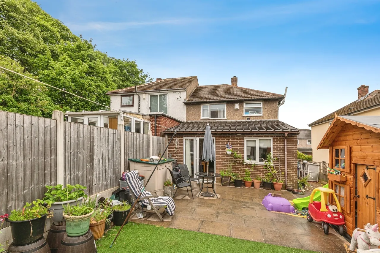 Grosvenor Avenue, Lepton, HD8, photo 11
