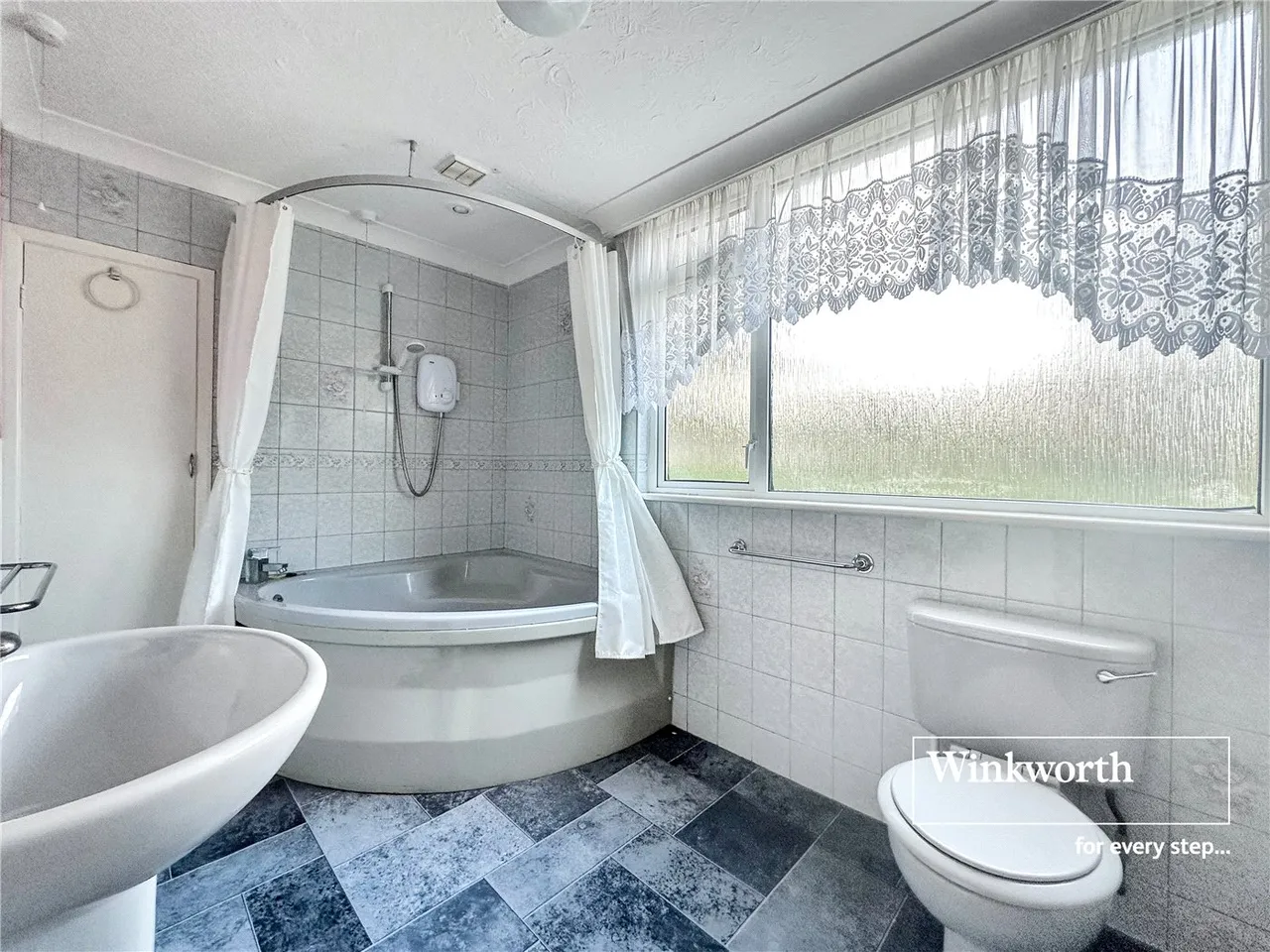 Robins Wood Drive, Ferndown, Dorset, BH22, photo 10