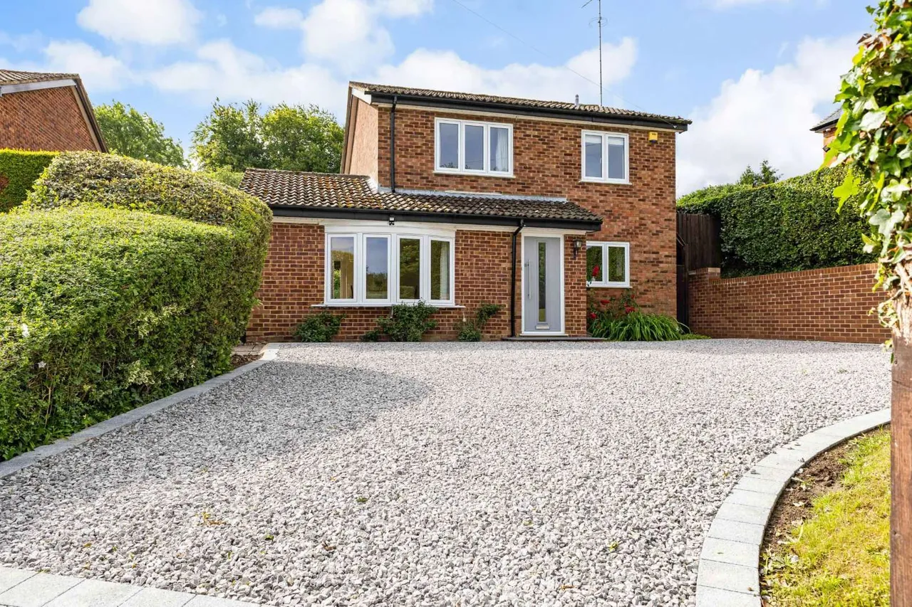 4 bed house for sale — Whielden Lane, Winchmore Hill, Buckinghamshire, HP7 0NF
