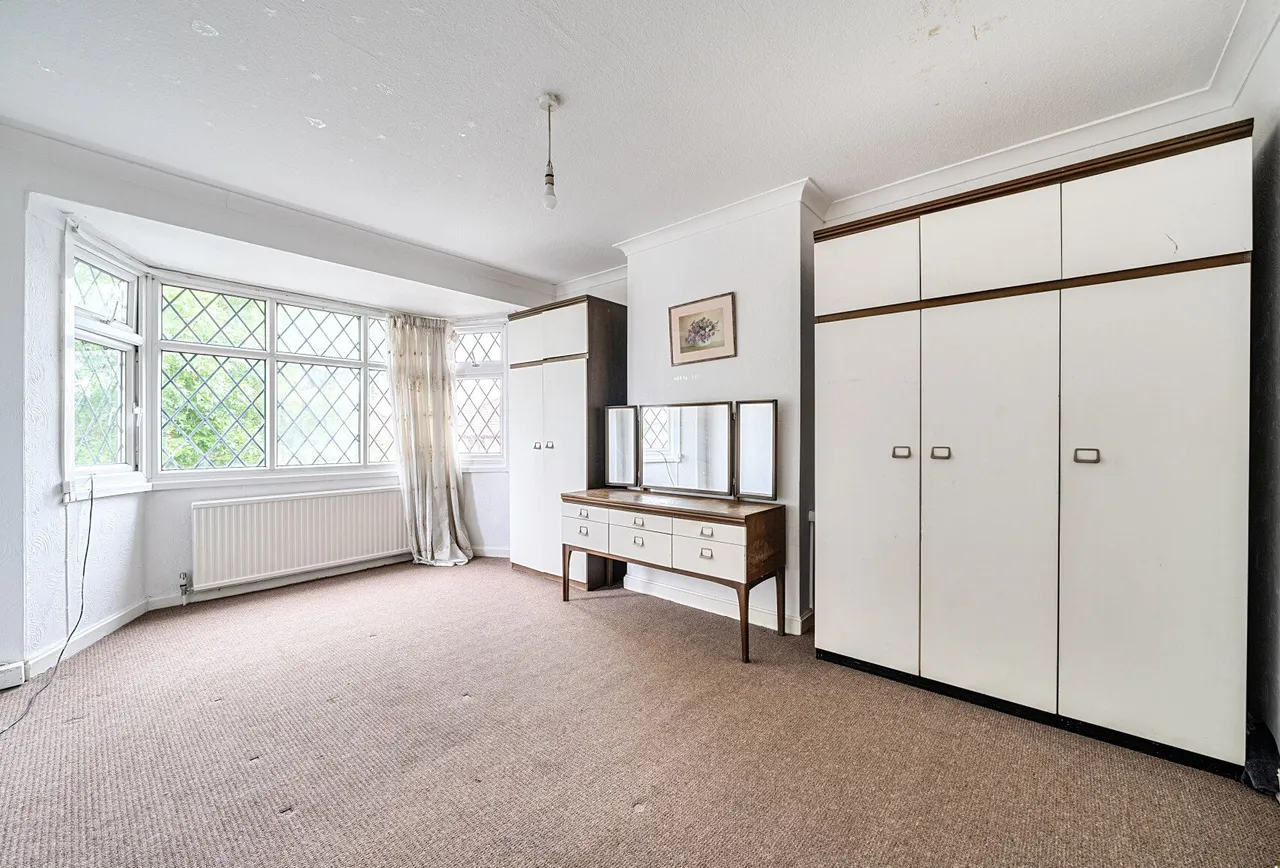 Lodore Gardens, Kingsbury, NW9 0DN, photo 6