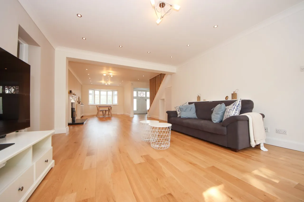 Harefield Avenue, Cheam, SM2, photo 2