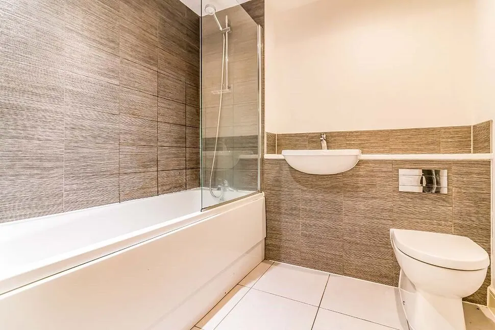 James Leach V C Road, Manchester, M40, photo 8