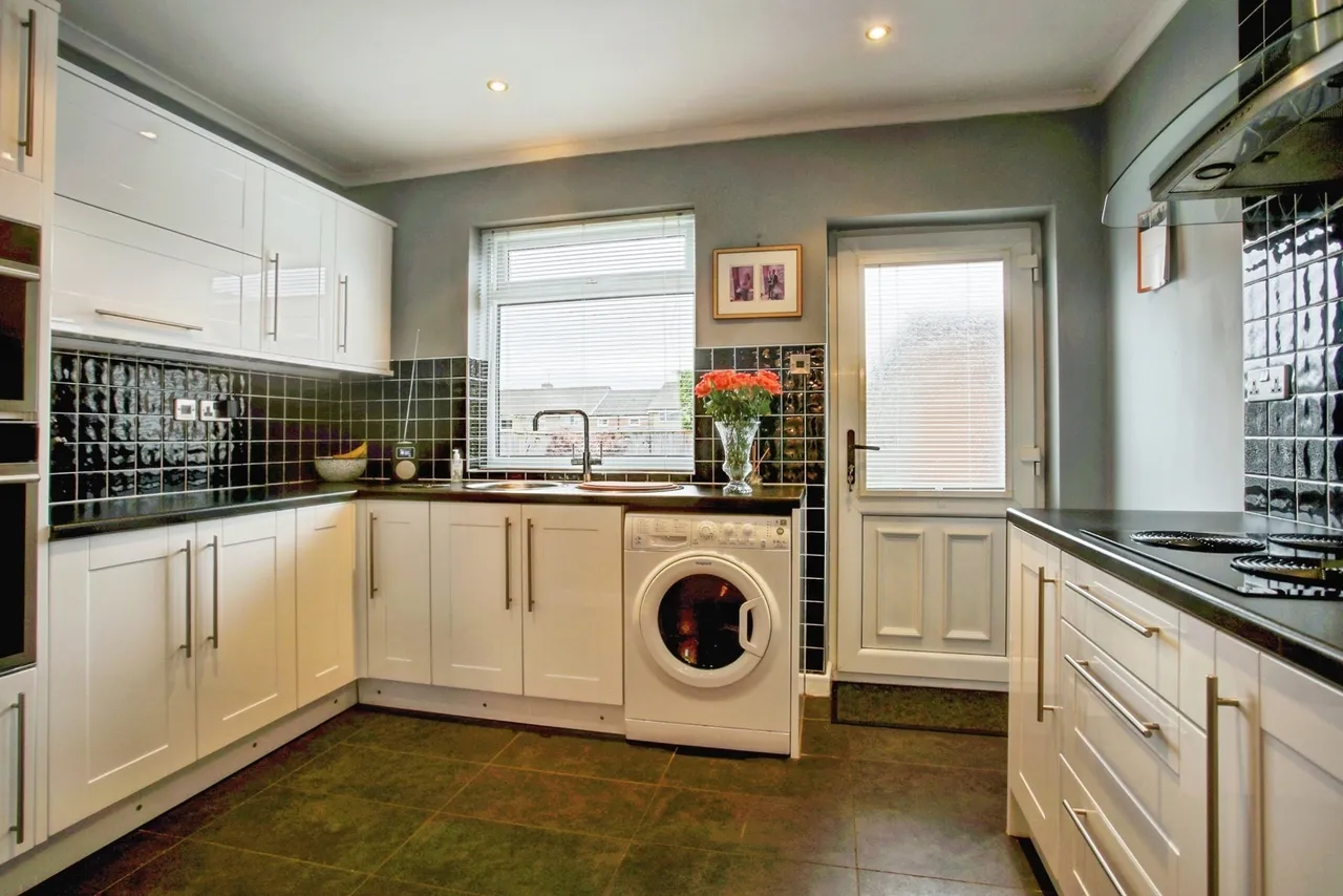 Jackson Avenue, Ponteland, NE20, photo 4