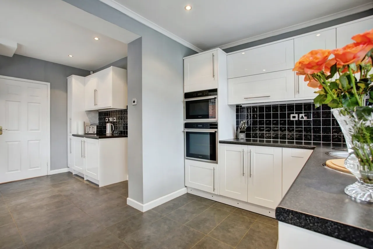 Jackson Avenue, Ponteland, NE20, photo 8
