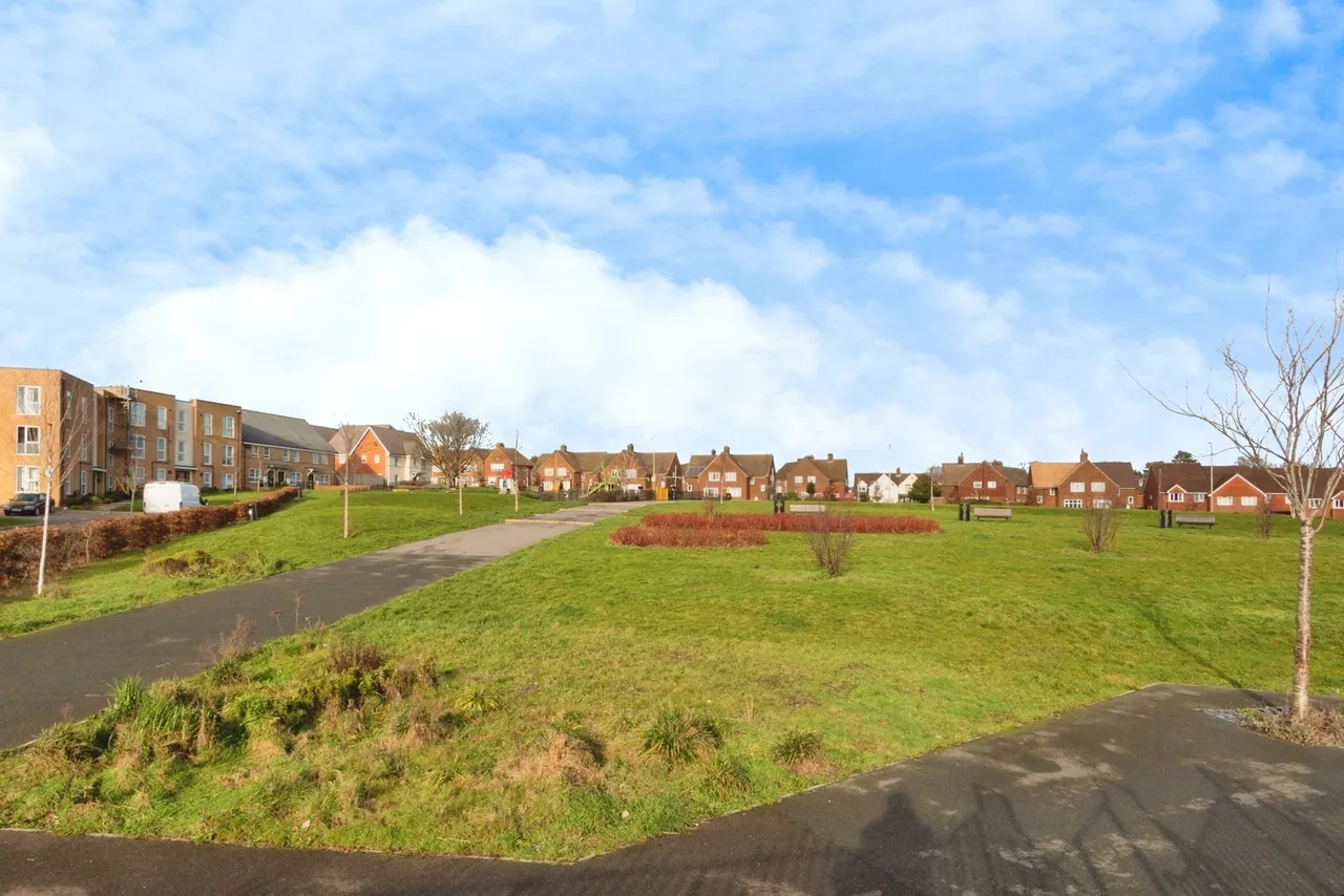 Fullbrook Drive, Basingstoke, RG21, photo 27