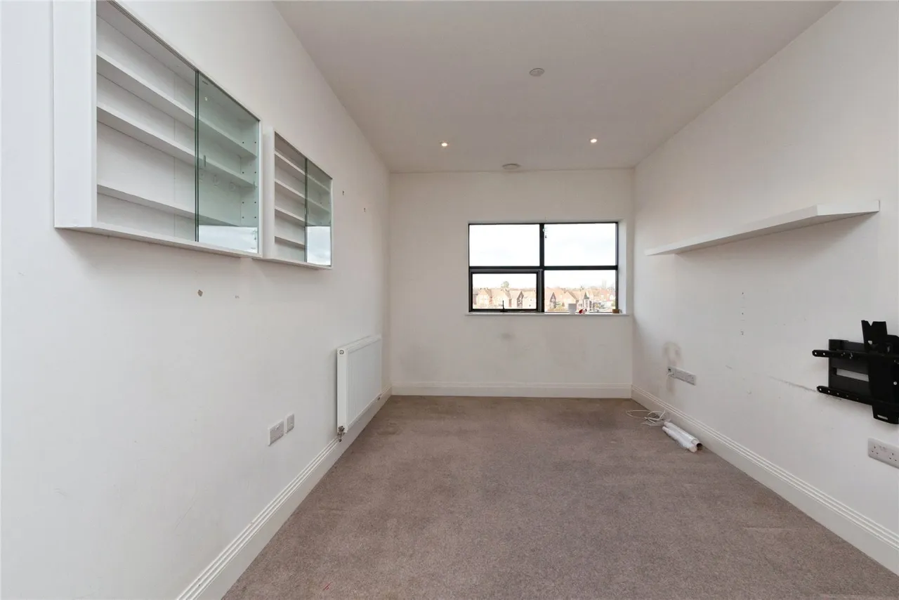 Fullbrook Drive, Basingstoke, RG21, photo 12