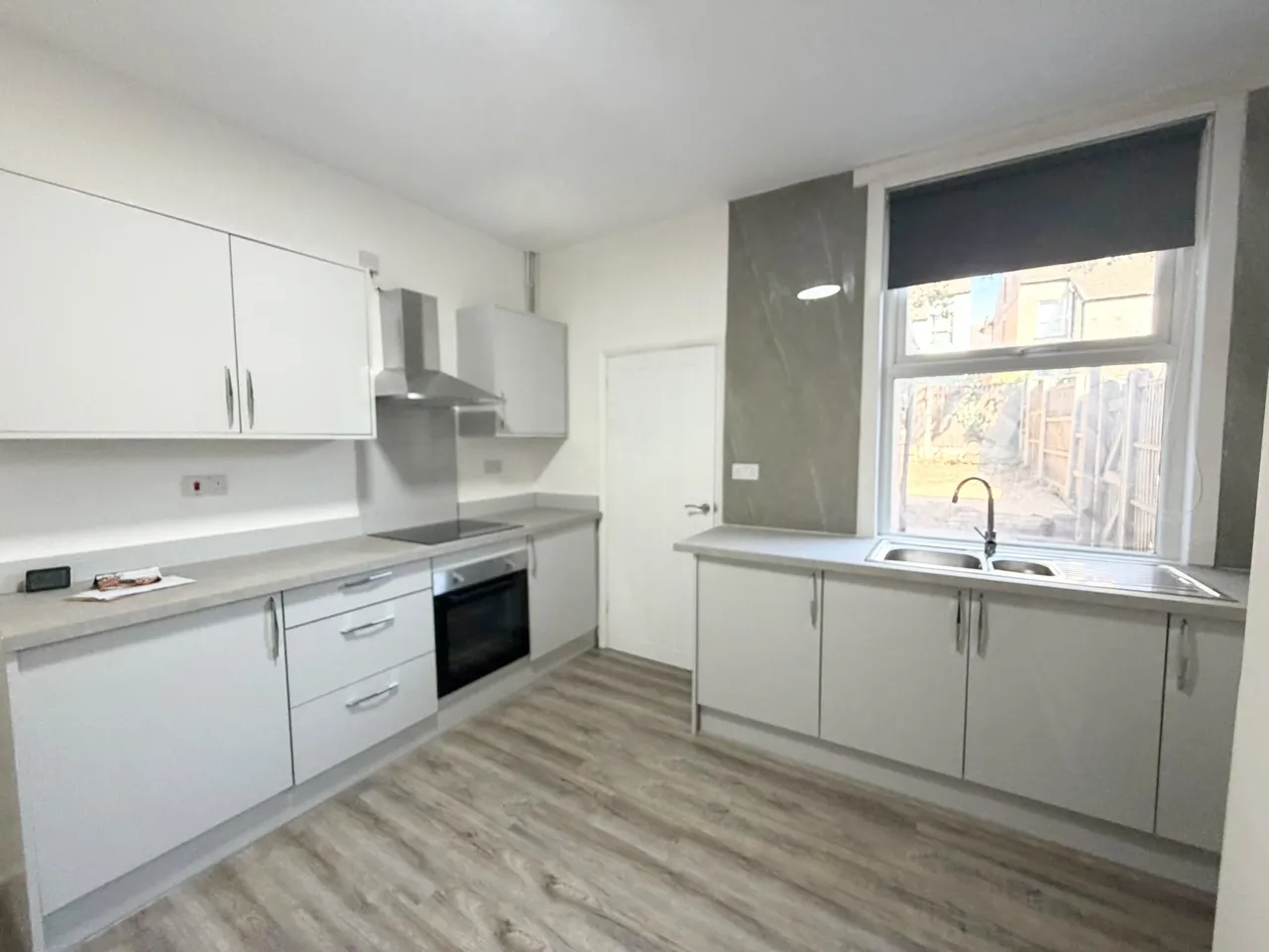 4 bed house to rent, Sherbrooke Road, Sherwood, NG5