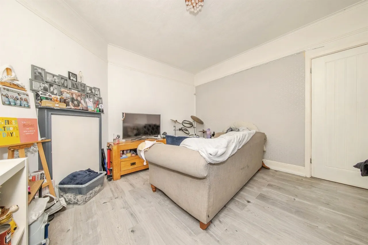 High Street, Clacton-On-Sea, CO15, photo 2