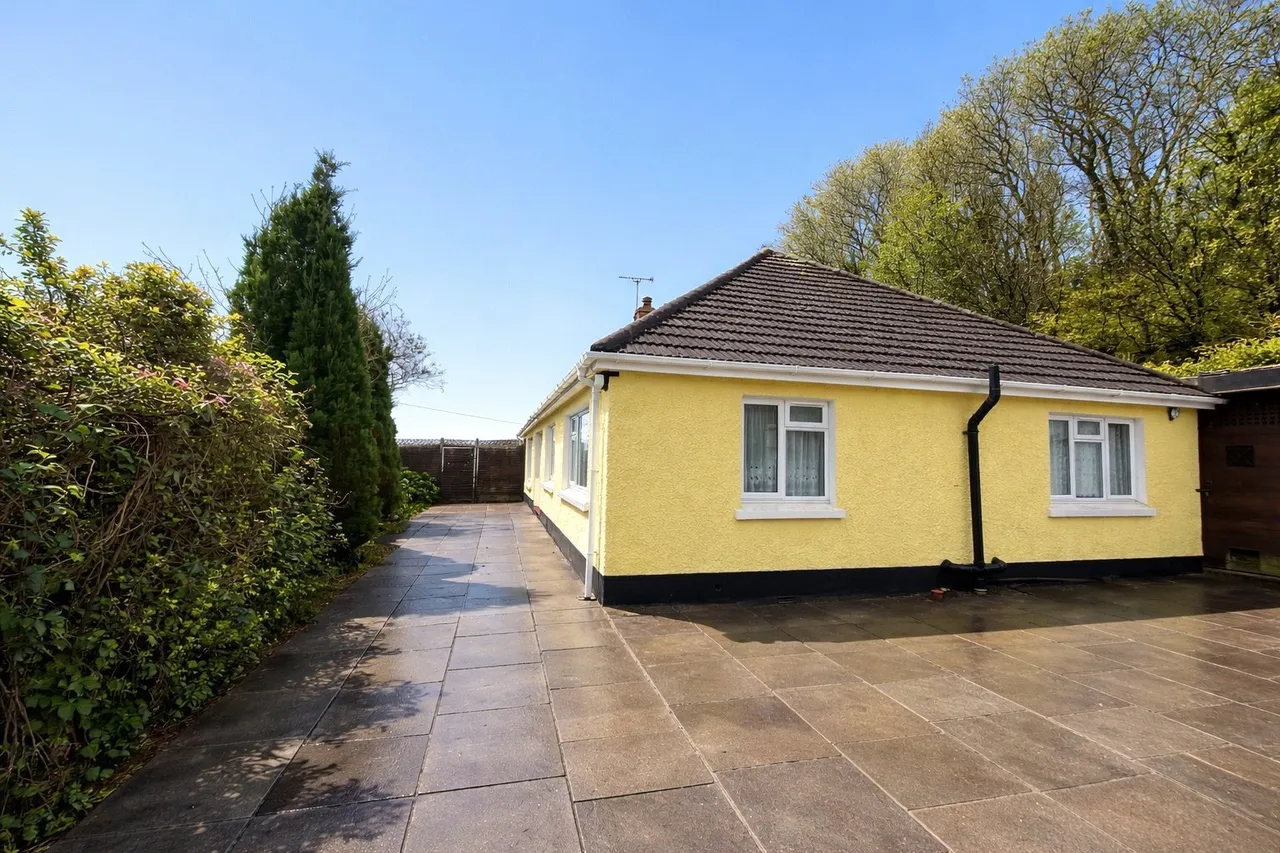 Pendine, Carmarthen, SA33, photo 7
