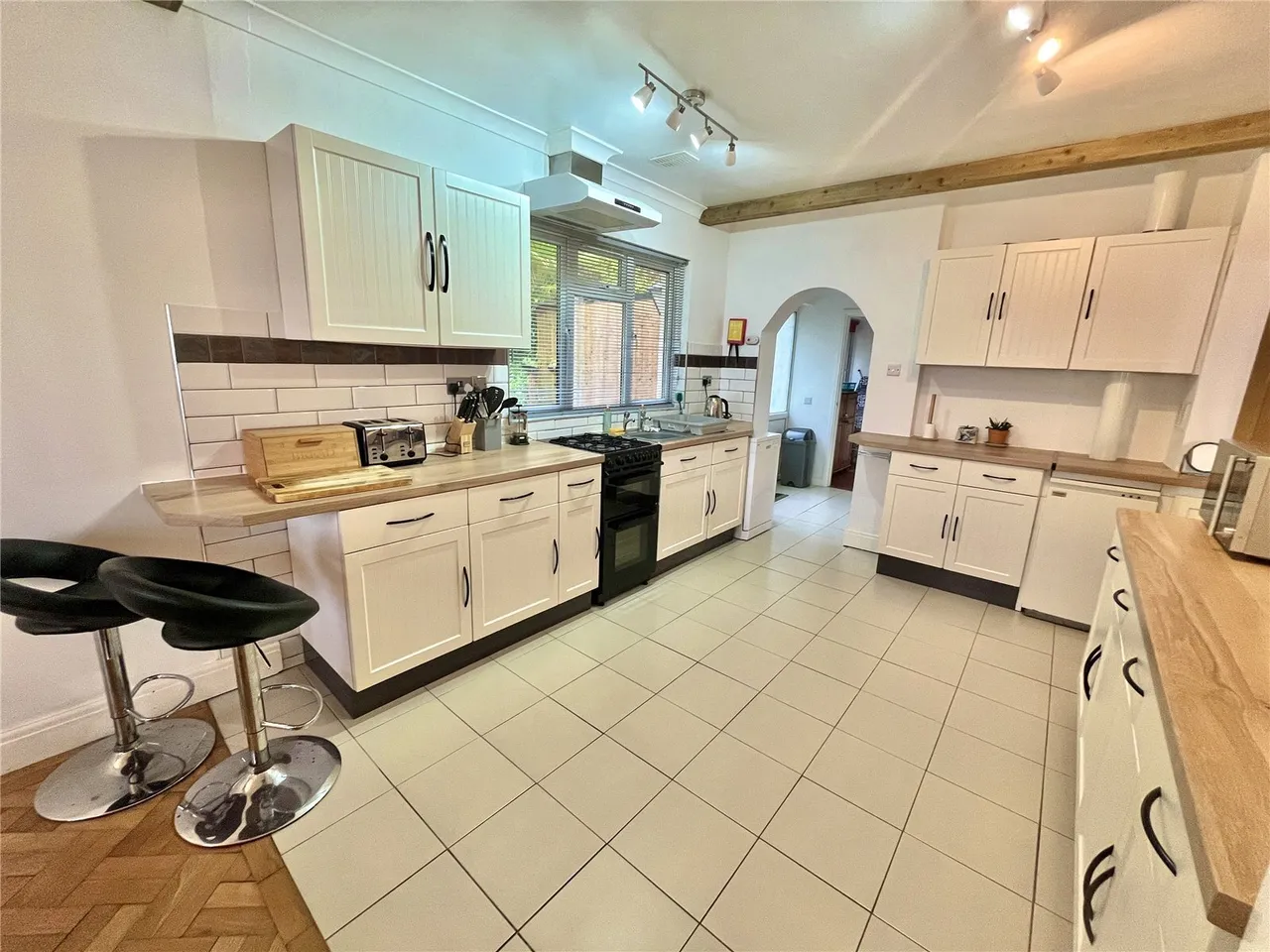 Pendine, Carmarthen, SA33, photo 12