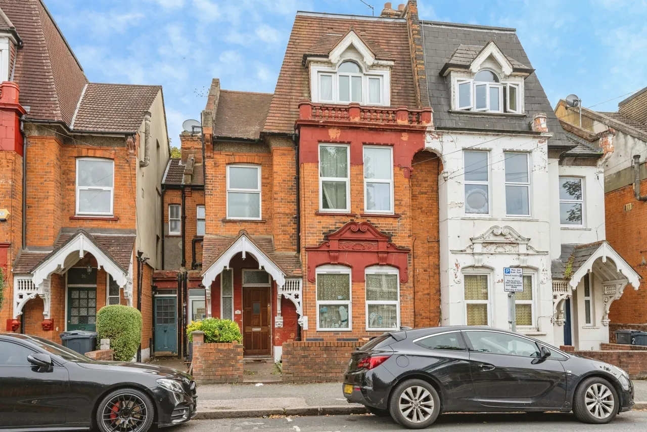 3 bed flat for sale, Broad Green Avenue, Croydon, CR0