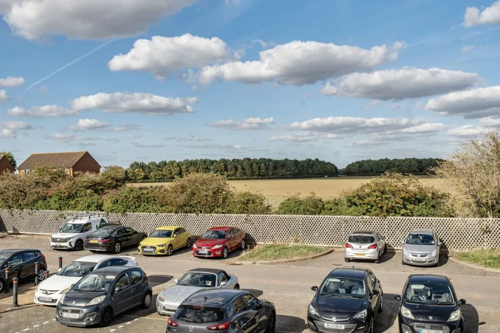 Clifton Shefford, SG17, photo 21
