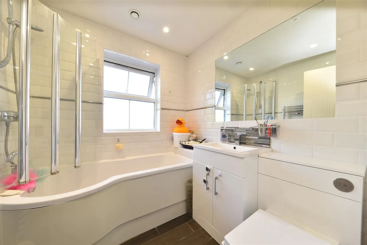 Wetherby Close, Stevenage, Herts, SG1 5RX, photo 15