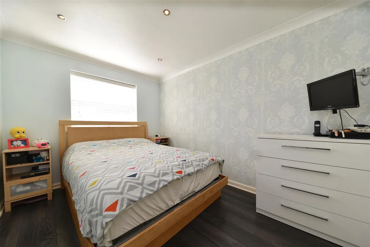 Wetherby Close, Stevenage, Herts, SG1 5RX, photo 11