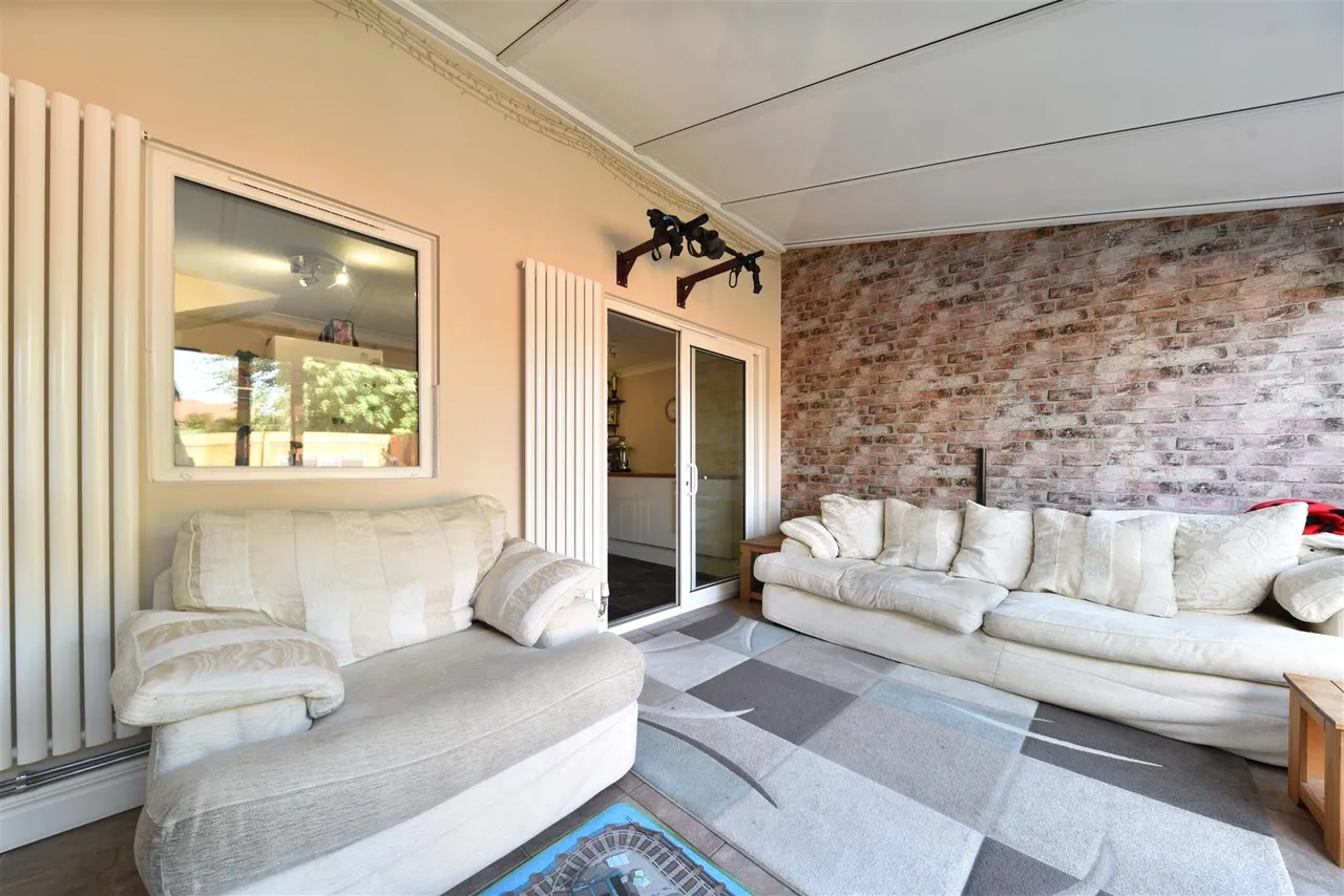 Wetherby Close, Stevenage, Herts, SG1 5RX, photo 9